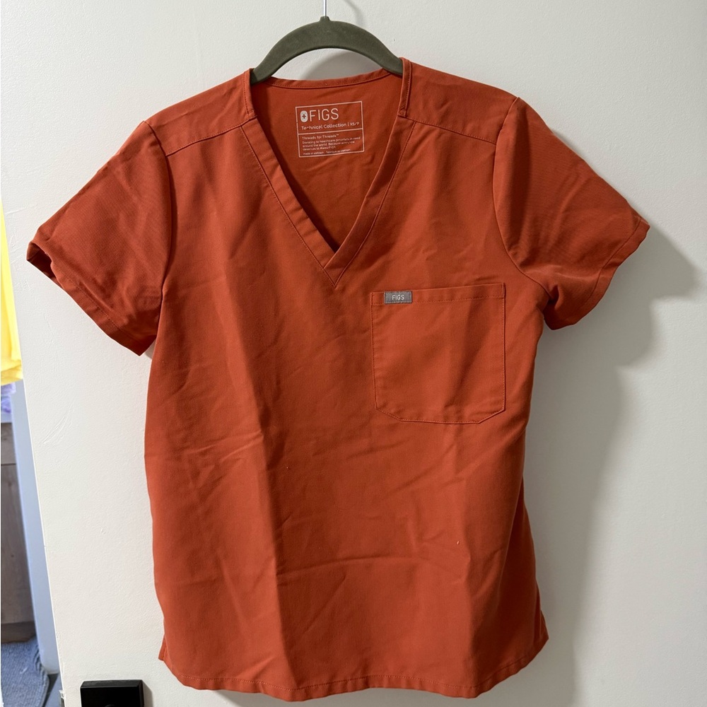 Figs Women's Terracotta Catarina V-Neck Scrub Top